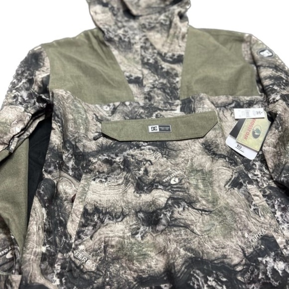 Men's DC SHOES INSULATED CAMO HOODIE - Picture 1 of 7